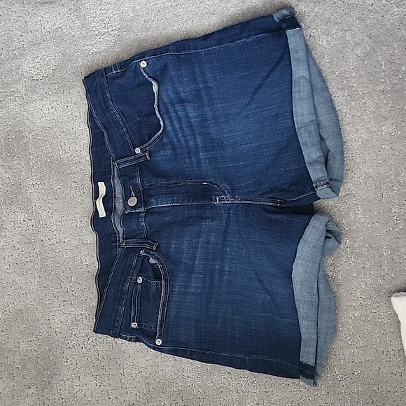 Levi's Mid lenght shorts - Picture 2 of 7